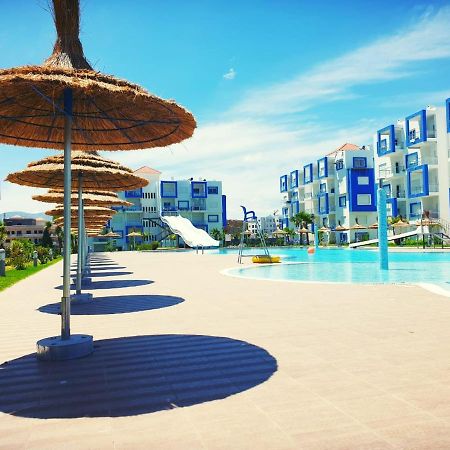 Kariat Cabo - Appartement Charmant, Climatise Avec Vue Piscine 卡博尼格洛 外观 照片