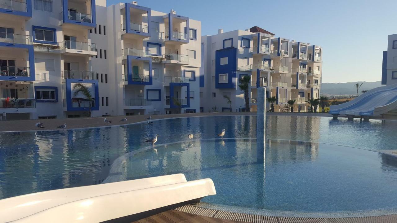 Kariat Cabo - Appartement Charmant, Climatise Avec Vue Piscine 卡博尼格洛 外观 照片
